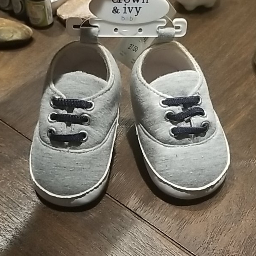 Baby Shoes size 6-12M